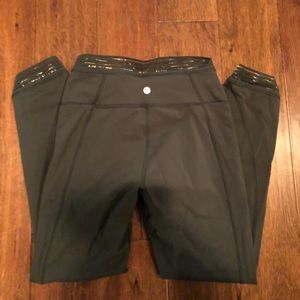 Lululemon pants size 4